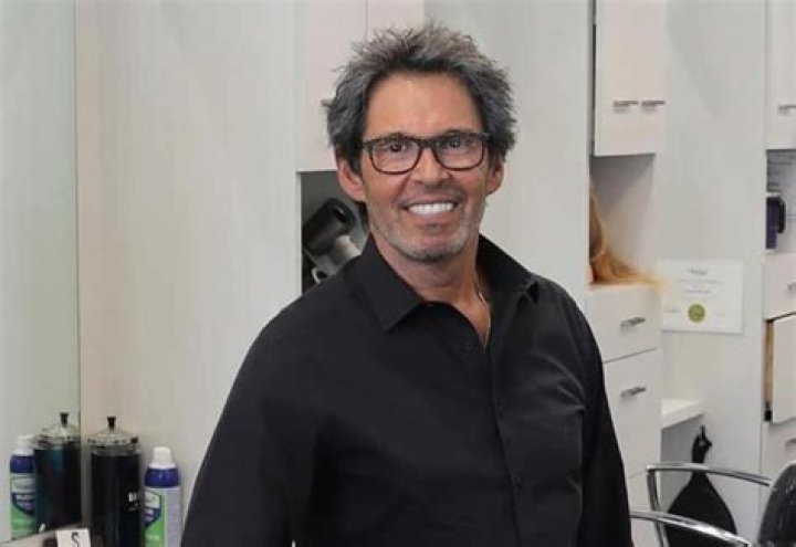 Hairstylist Scott Aronesty died : Know More About Him